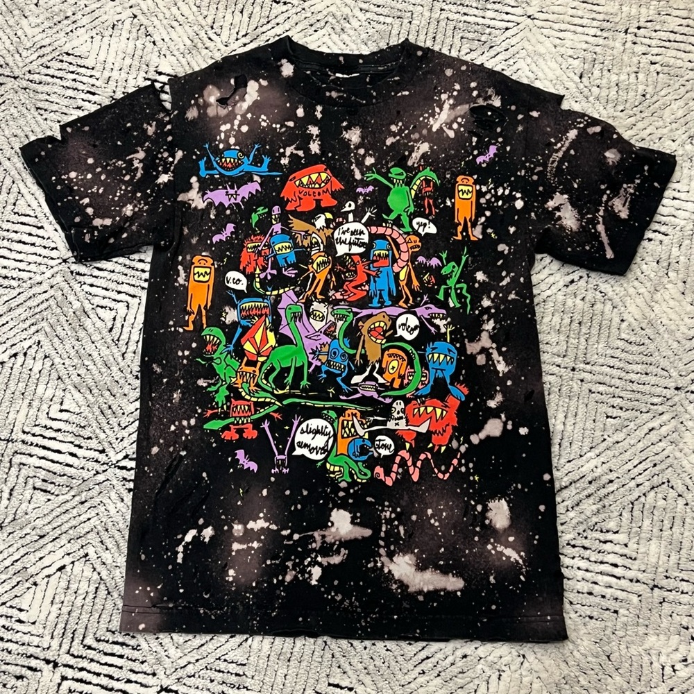 One Of A Kind Vintage Volcom T-Shirt - Picture 4 of 6